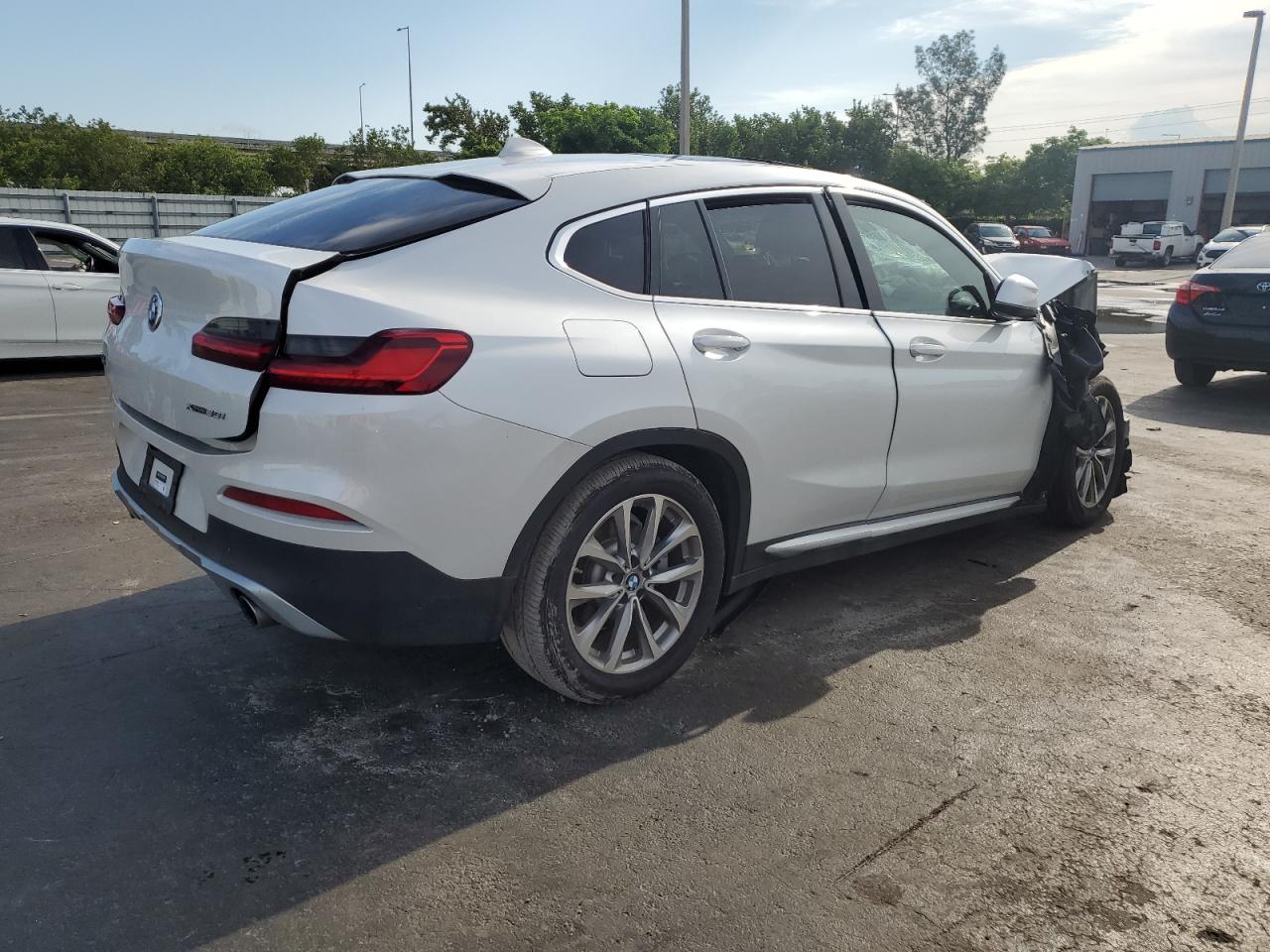 2019 BMW X4 xDrive30I VIN: 5UXUJ3C51KLG52619 Lot: 54556853