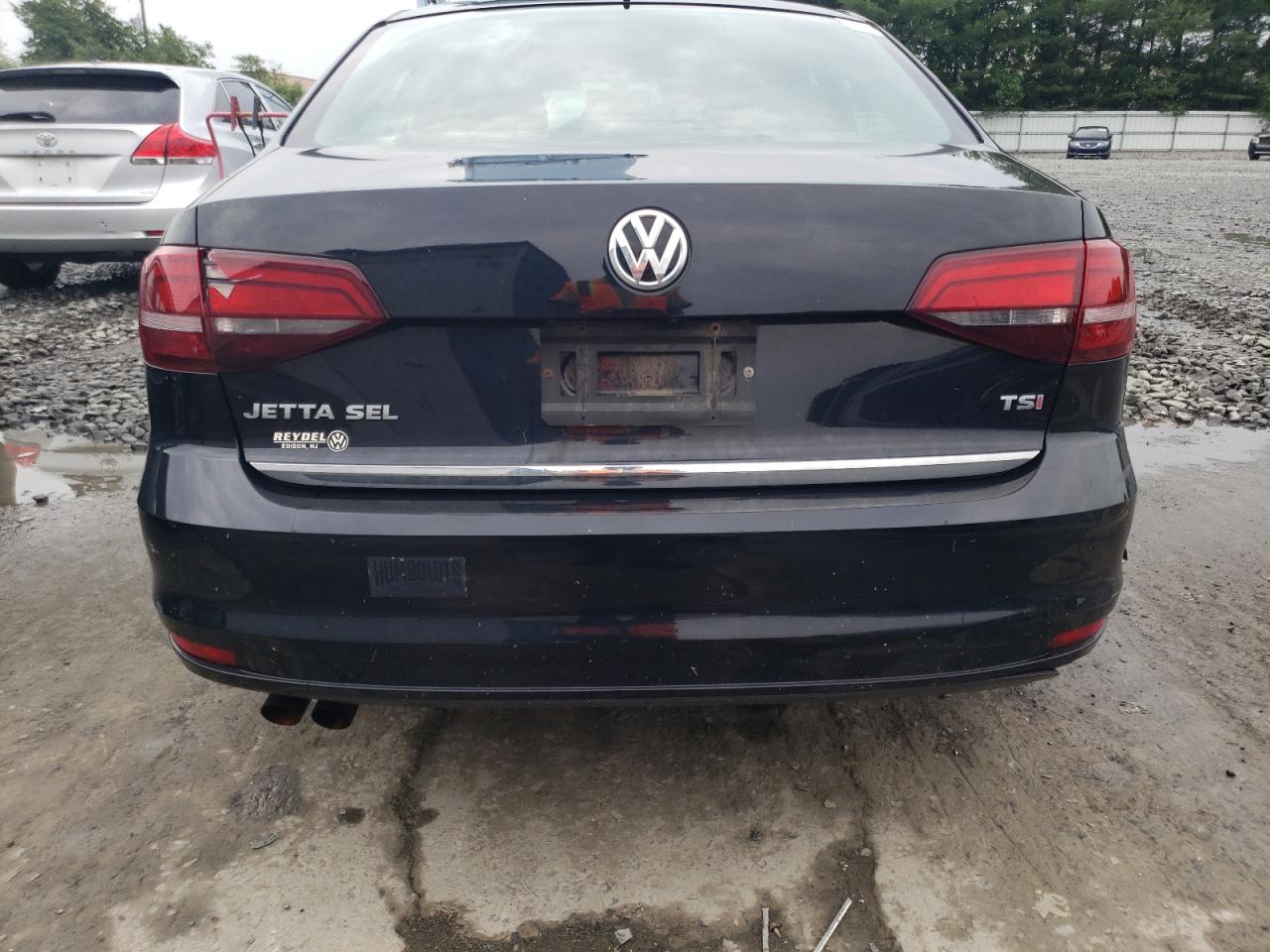 3VWL17AJ7HM275669 2017 Volkswagen Jetta Sel