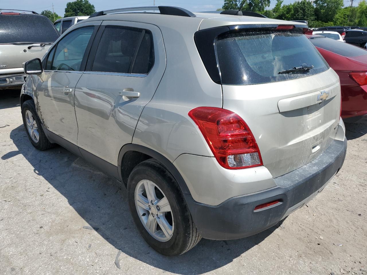 3GNCJLSB4GL280665 2016 CHEVROLET TRAX - Image 2