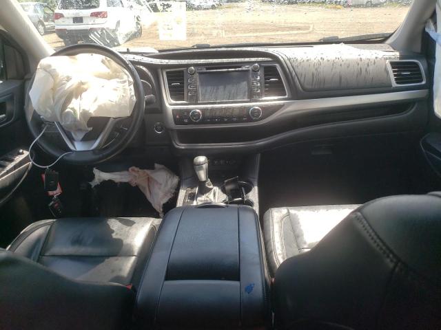 2017 TOYOTA HIGHLANDER SE