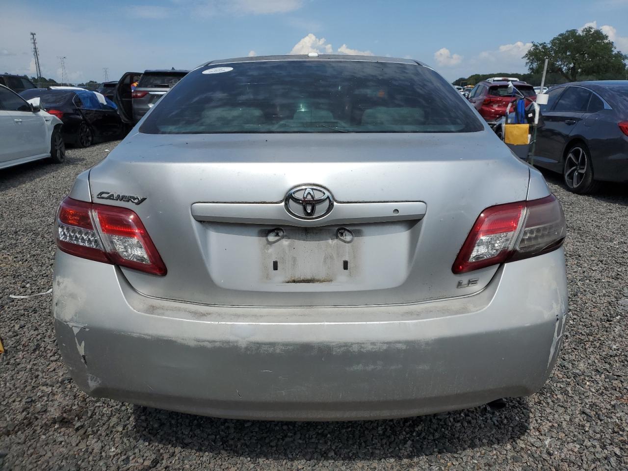 2010 Toyota Camry Base VIN: 4T1BF3EK7AU088988 Lot: 72255674