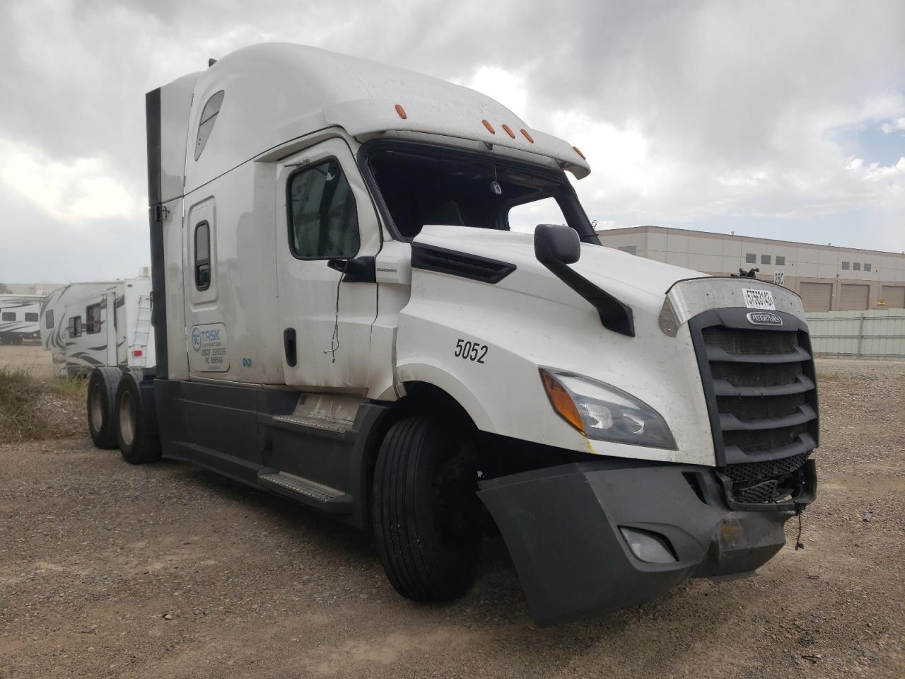 Magna, UT에서 판매 중인 2019 Freightliner Cascadia 126 - Rollover