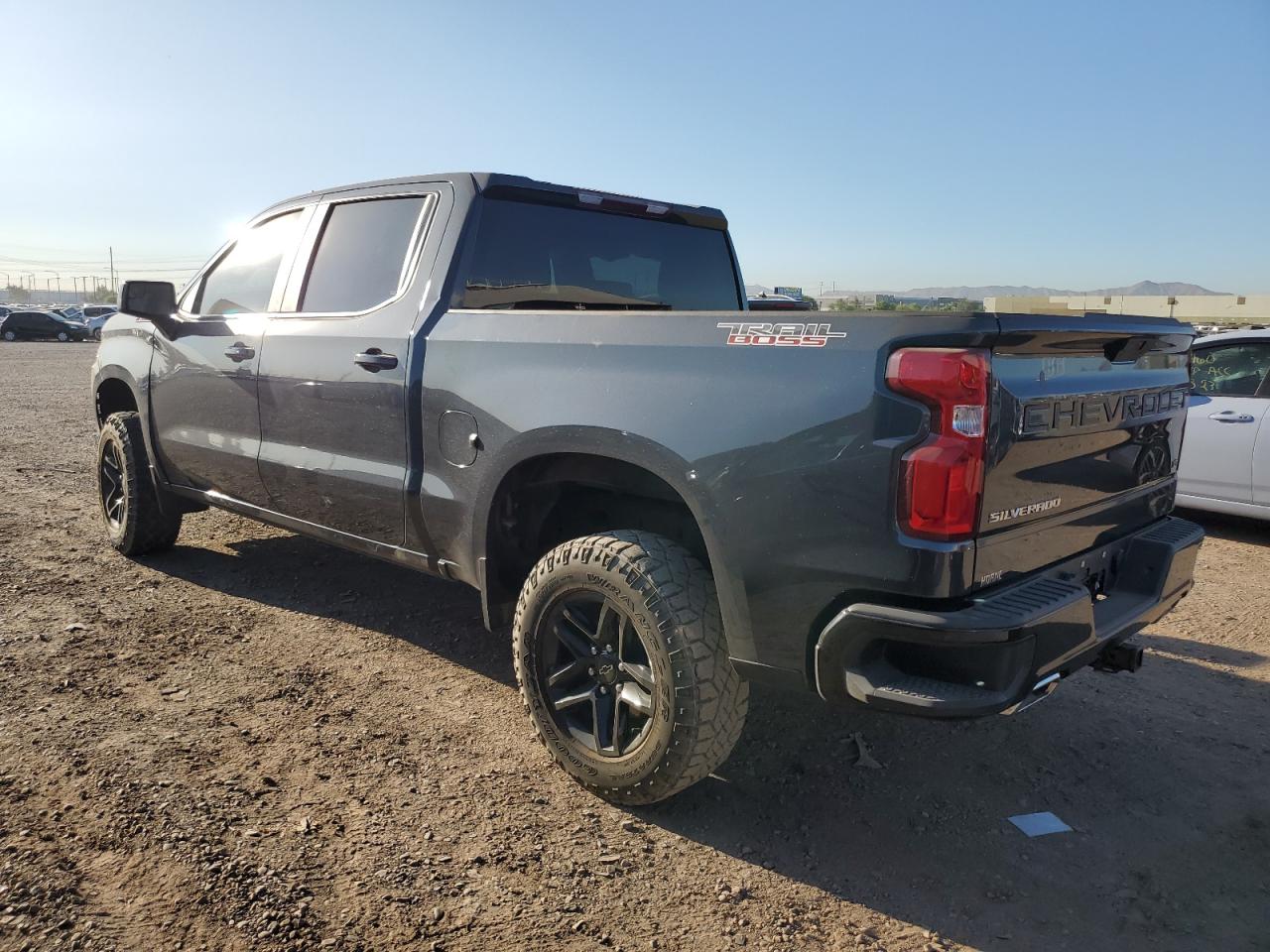 2020 Chevrolet Silverado K1500 Lt Trail Boss VIN: 1GCPYFED6LZ352411 Lot: 56413483