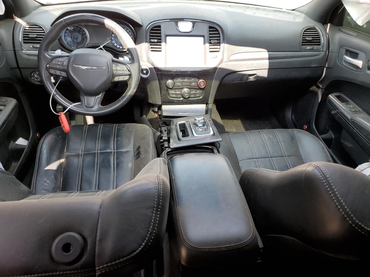 2015 Chrysler 300 S VIN: 2C3CCAGG2FH736332 Lot: 56137093