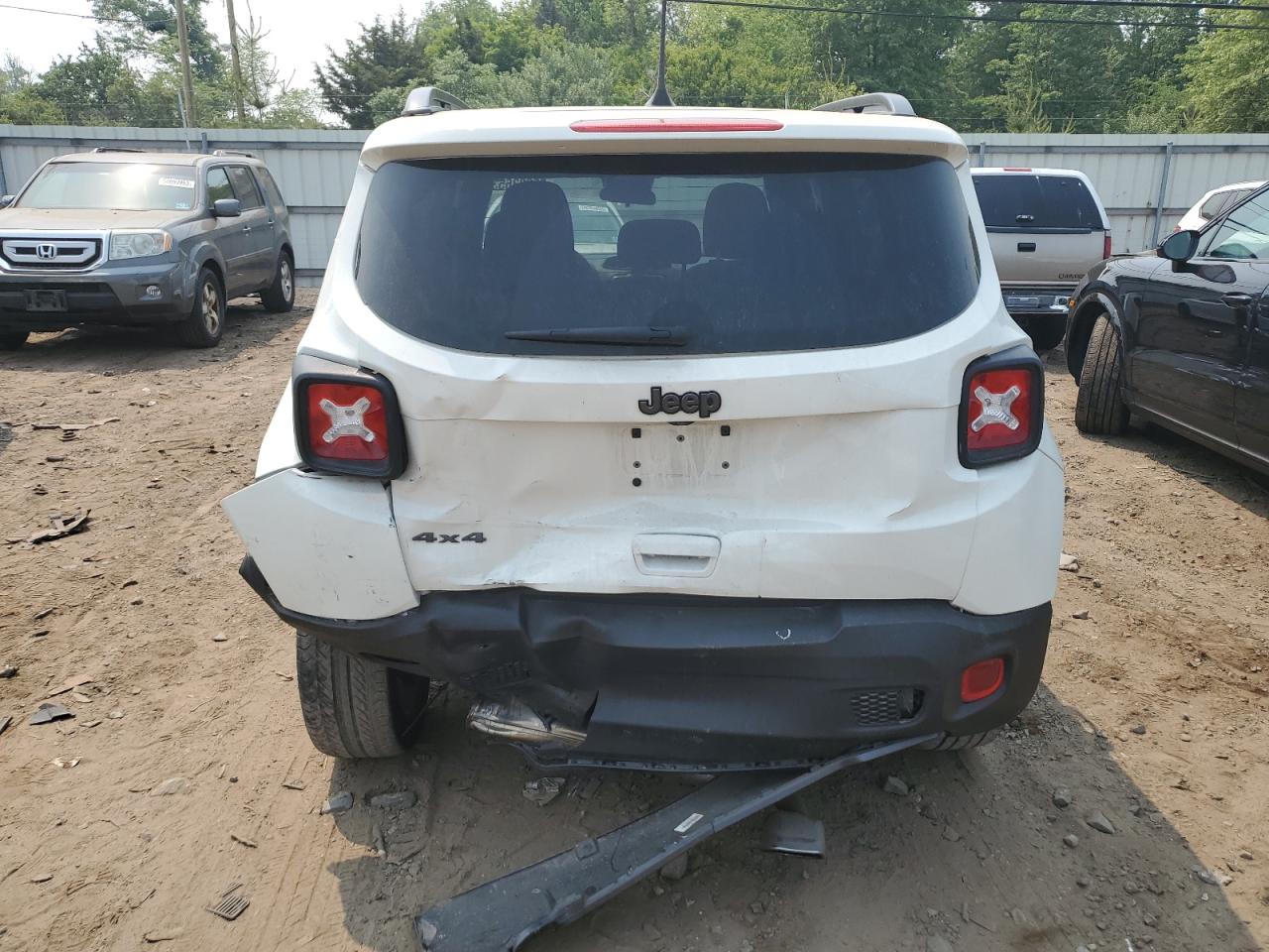 ZACNJDBB4MPM76404 2021 Jeep Renegade Latitude