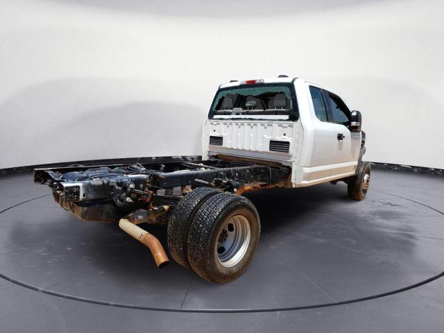  FORD F350 2021 Белы