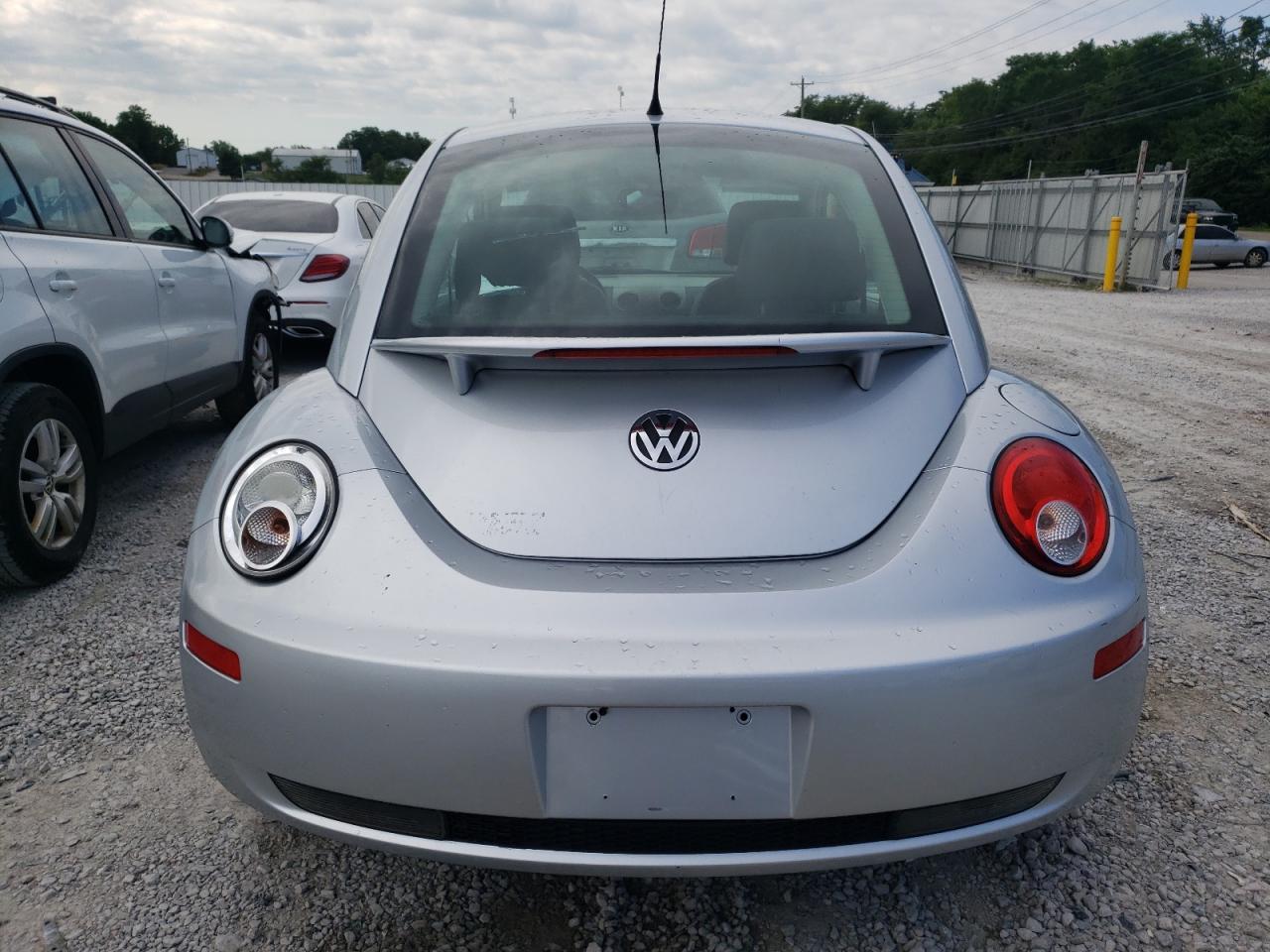 2008 Volkswagen New Beetle S VIN: 3VWRG31C88M502113 Lot: 57319563