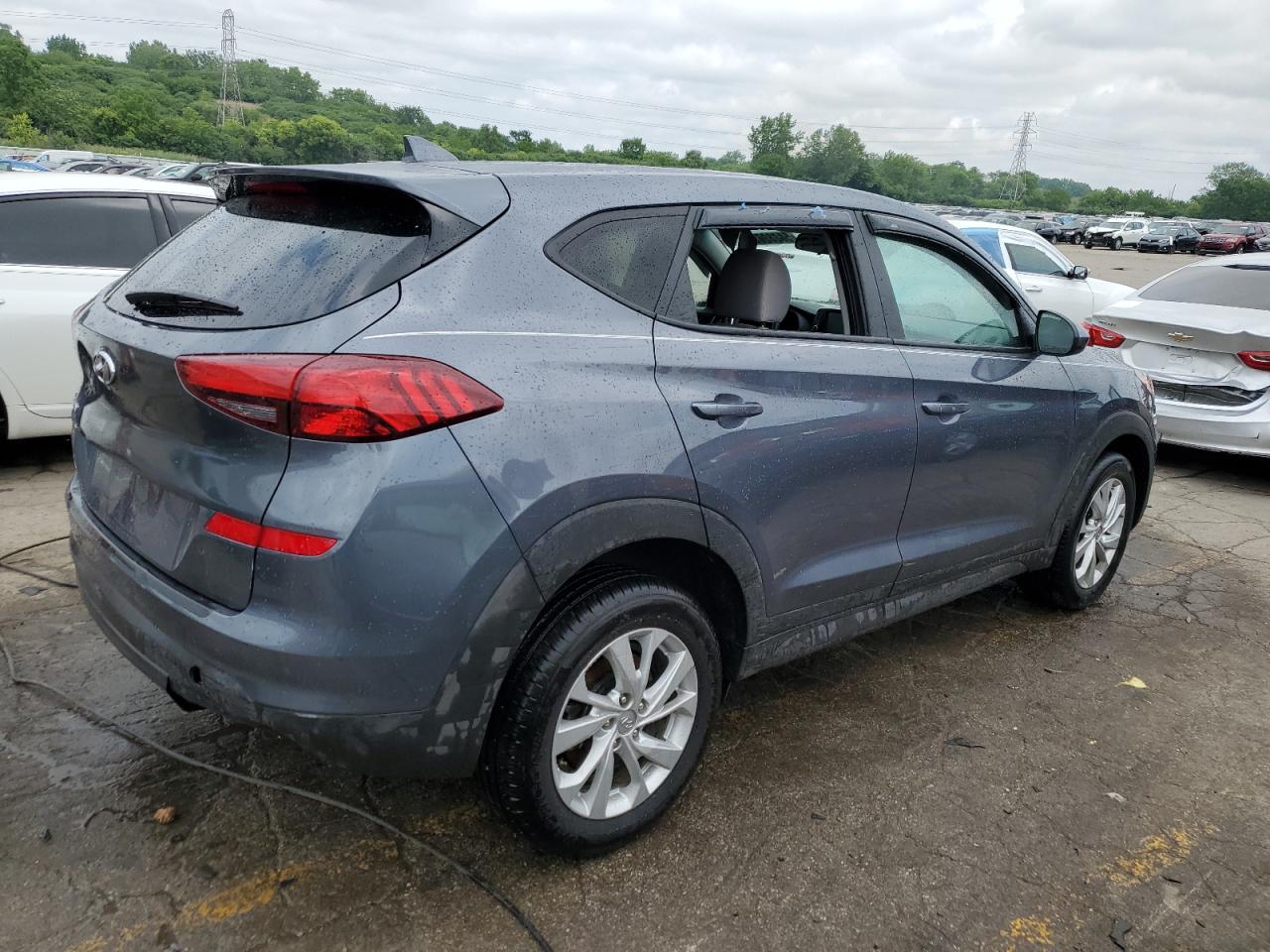 KM8J23A4XMU380556 2021 Hyundai Tucson Se