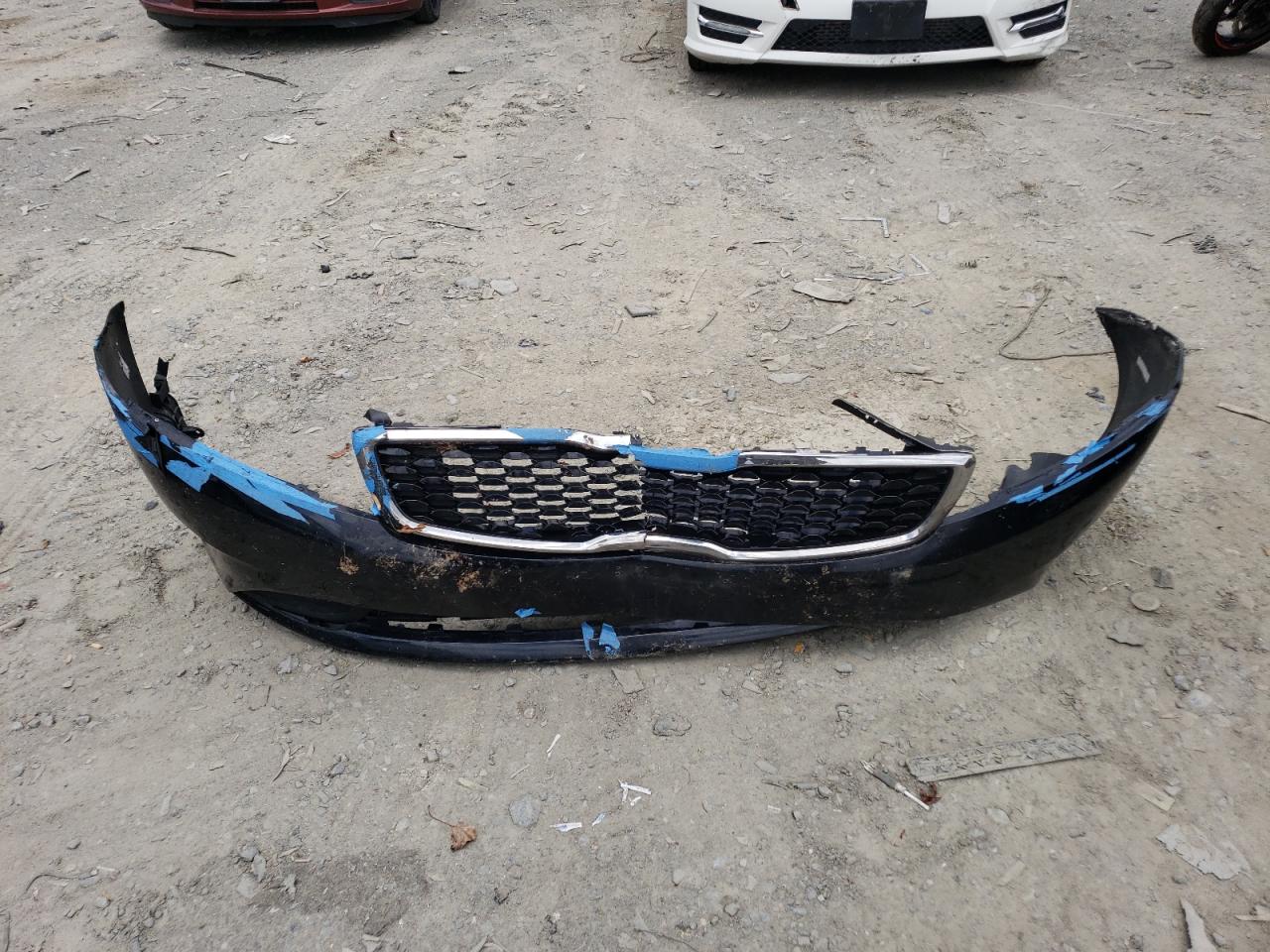 3KPFK4A72JE227769 2018 Kia Forte Lx