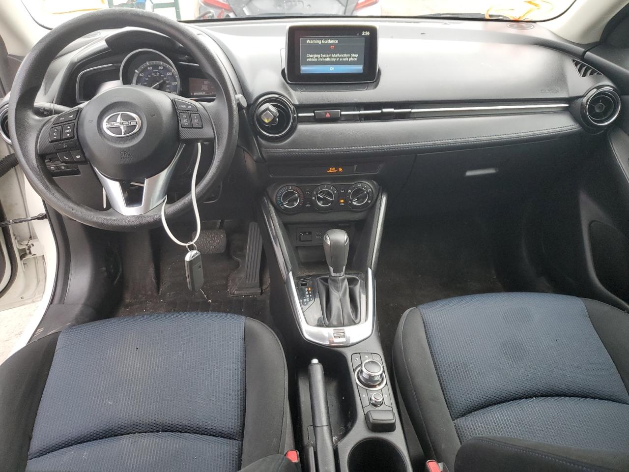 3MYDLBZV7GY132919 2016 Toyota Scion Ia