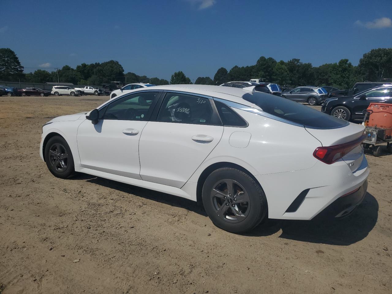 2022 Kia K5 - Image 2