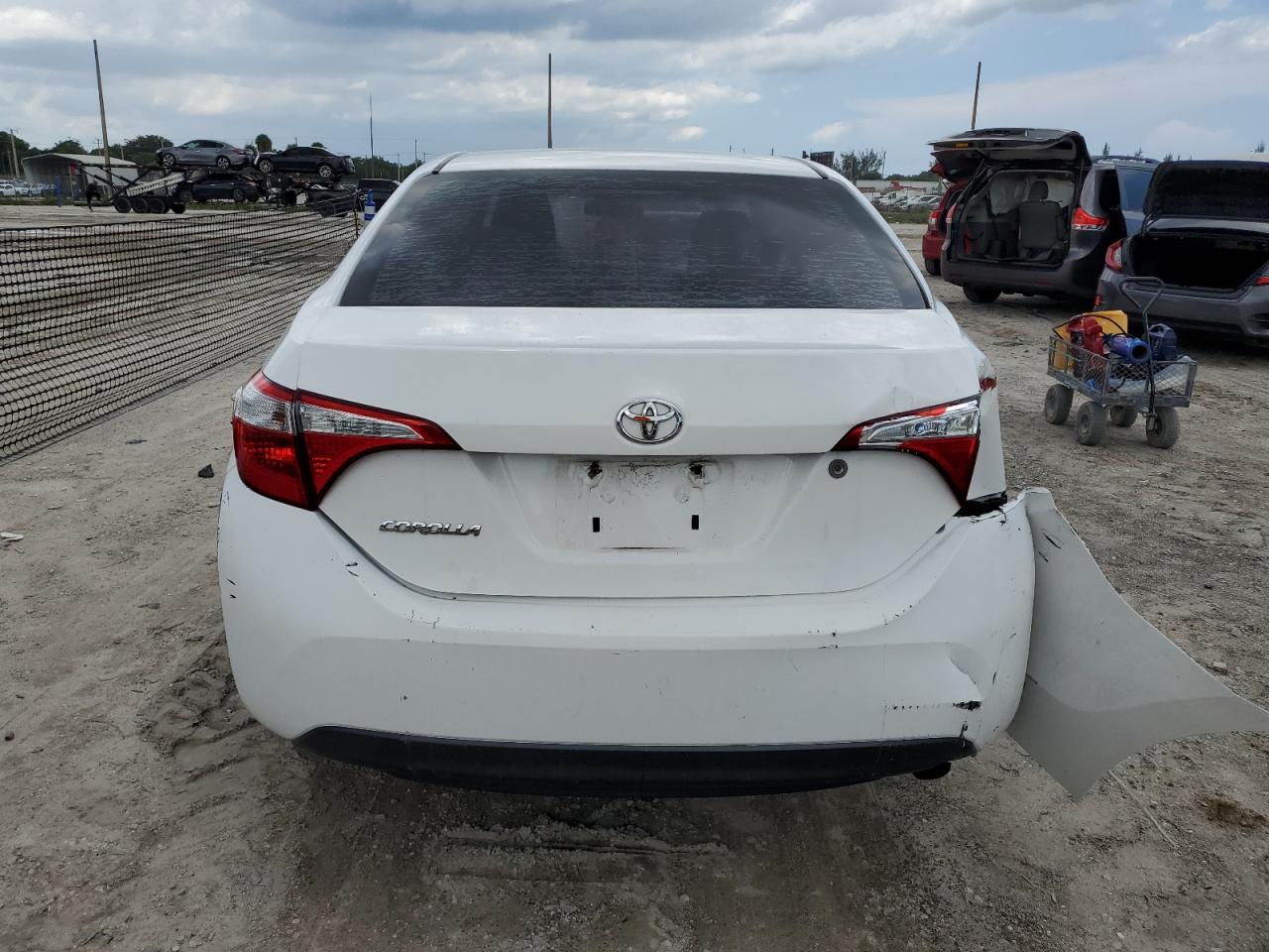 2015 Toyota Corolla L VIN: 2T1BURHEXFC336027 Lot: 58057163