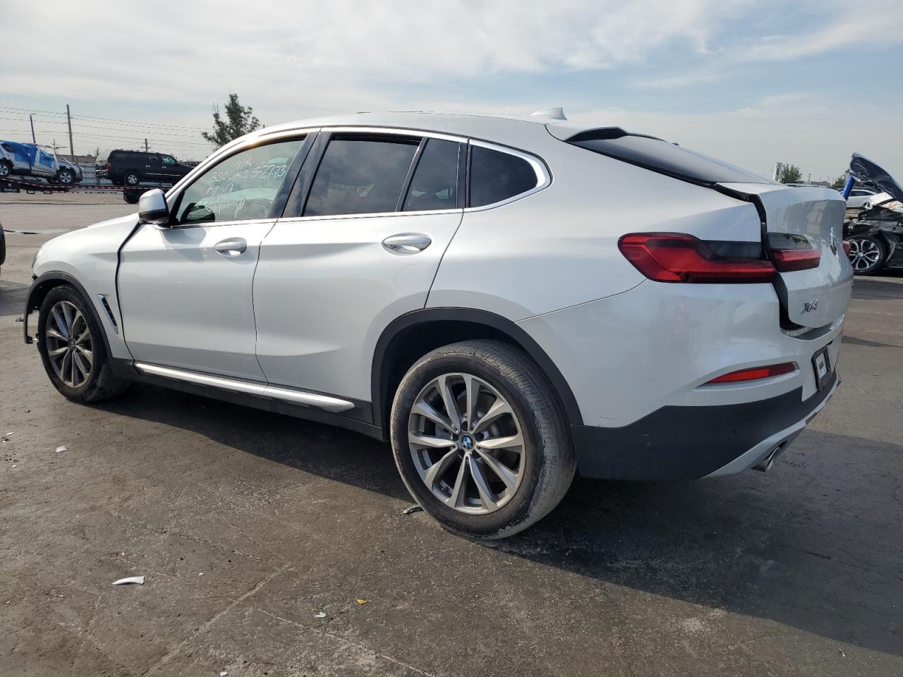 2019 BMW X4 xDrive30I VIN: 5UXUJ3C51KLG52619 Lot: 54556853