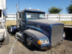 2000 Freightliner Conventional Fld120 zu verkaufen in Woodburn, OR - Side