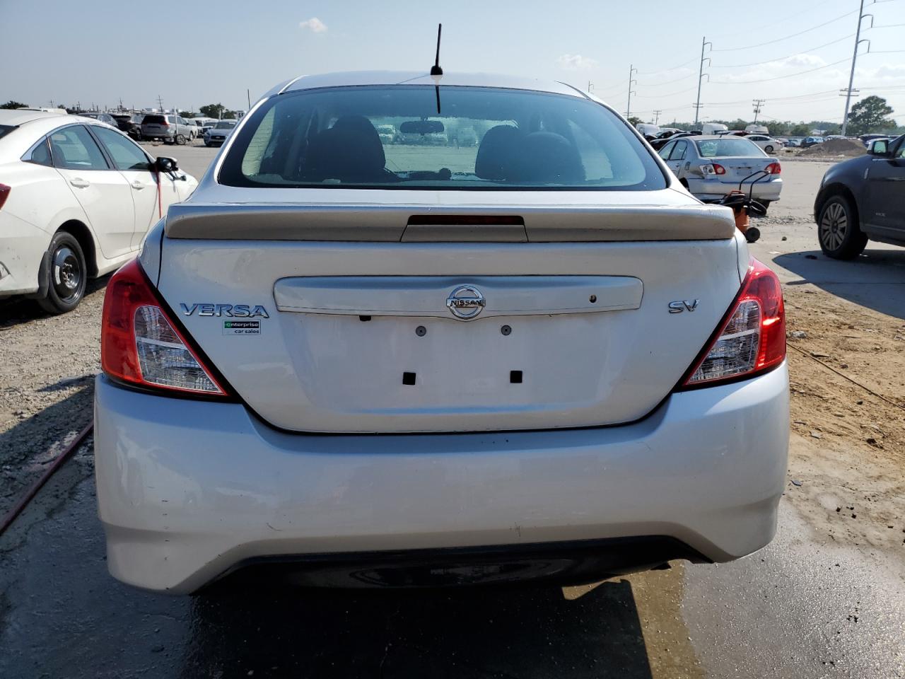 3N1CN7AP6KL839064 2019 Nissan Versa S