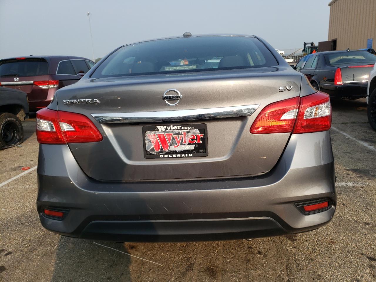 3N1AB7AP5JL618036 2018 Nissan Sentra S