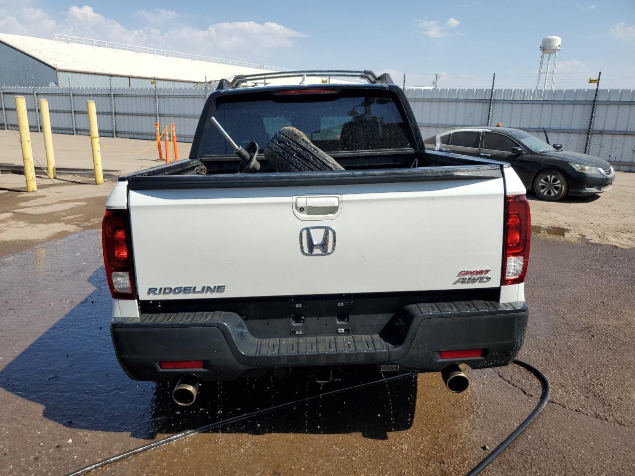 2021 Honda Ridgeline Sport VIN: 5FPYK3F11MB000571 Lot: 56270463