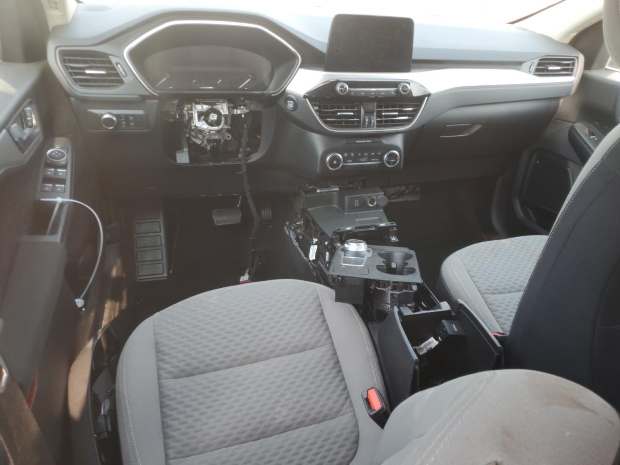 2020 Ford Escape - Image 8
