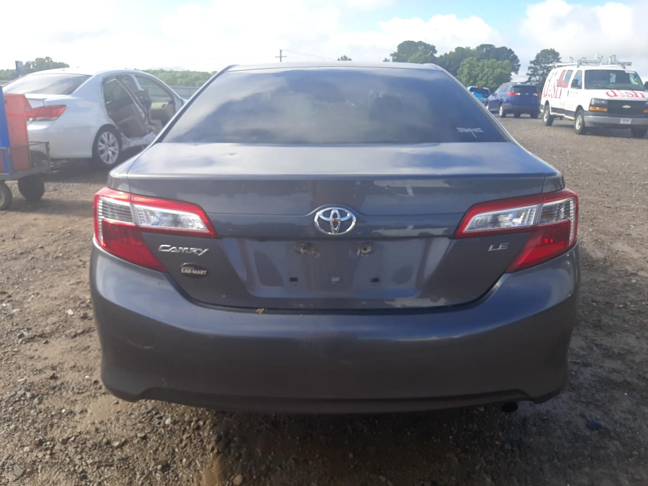 4T4BF1FK1ER430708 2014 Toyota Camry L