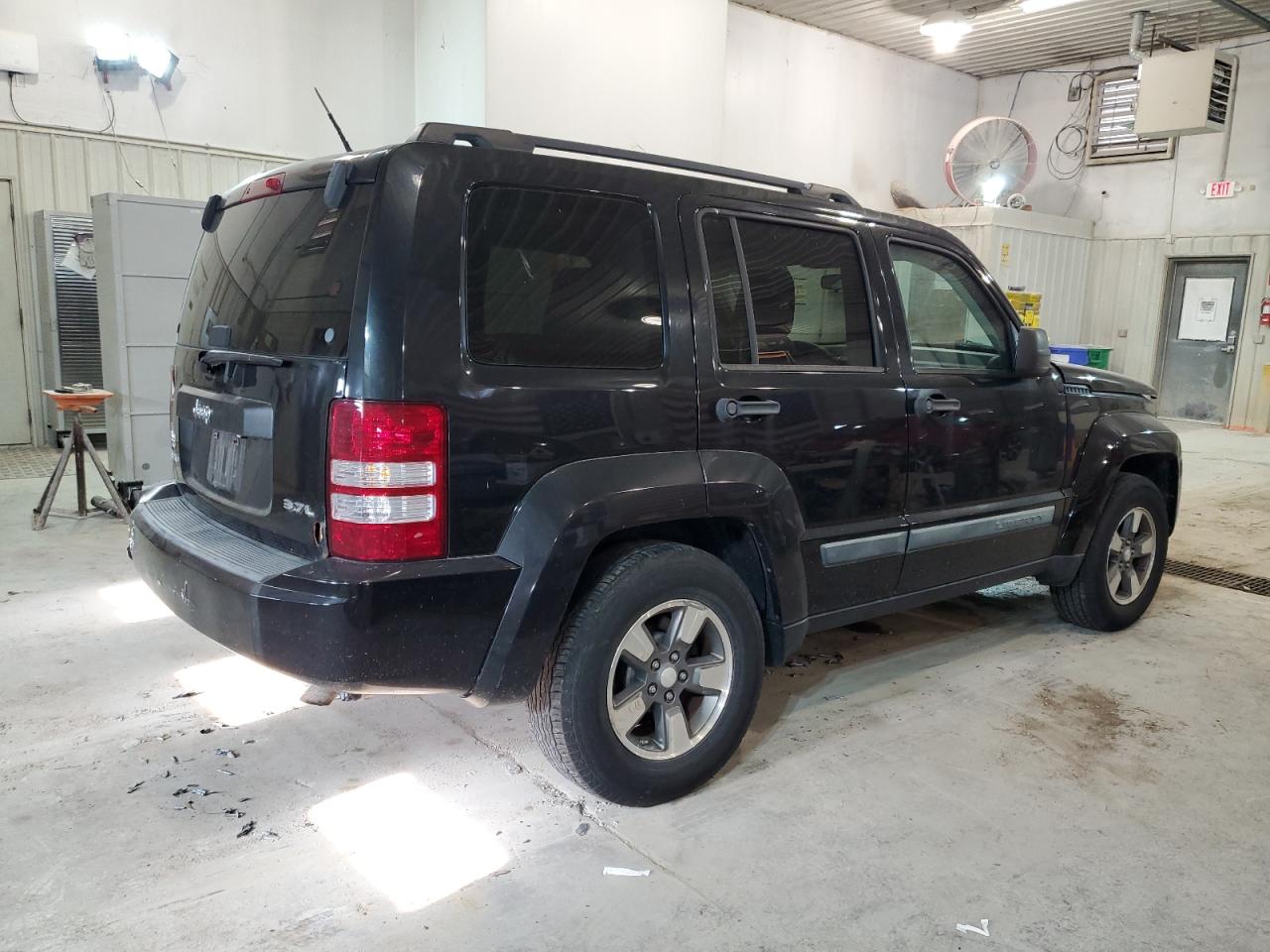 2008 Jeep Liberty (North America) - Image 3