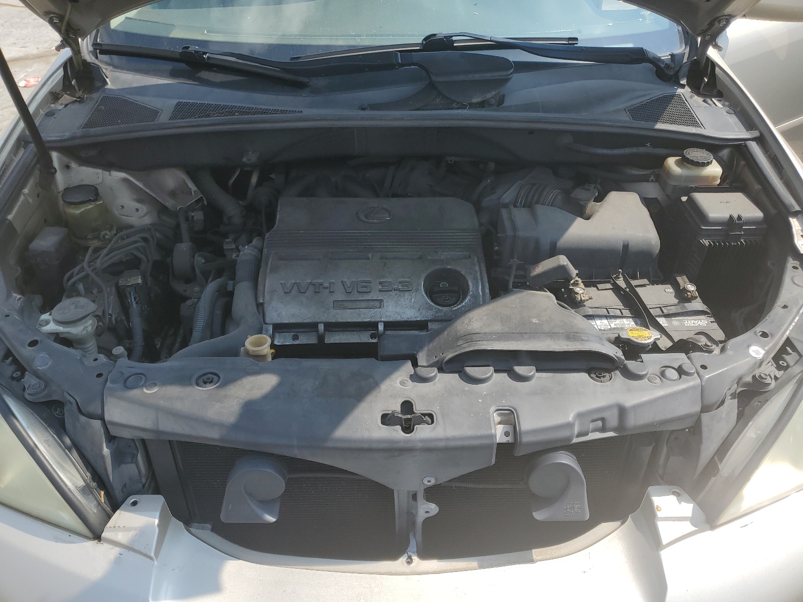 JTJGA31UX40004770 2004 Lexus Rx 330