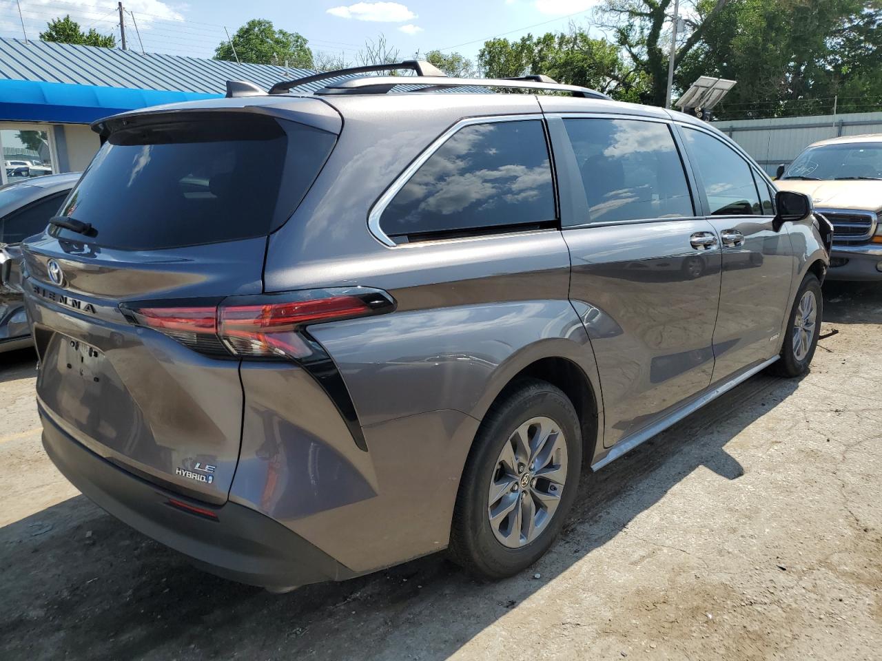 5TDKRKEC7MS049129 2021 Toyota Sienna Le