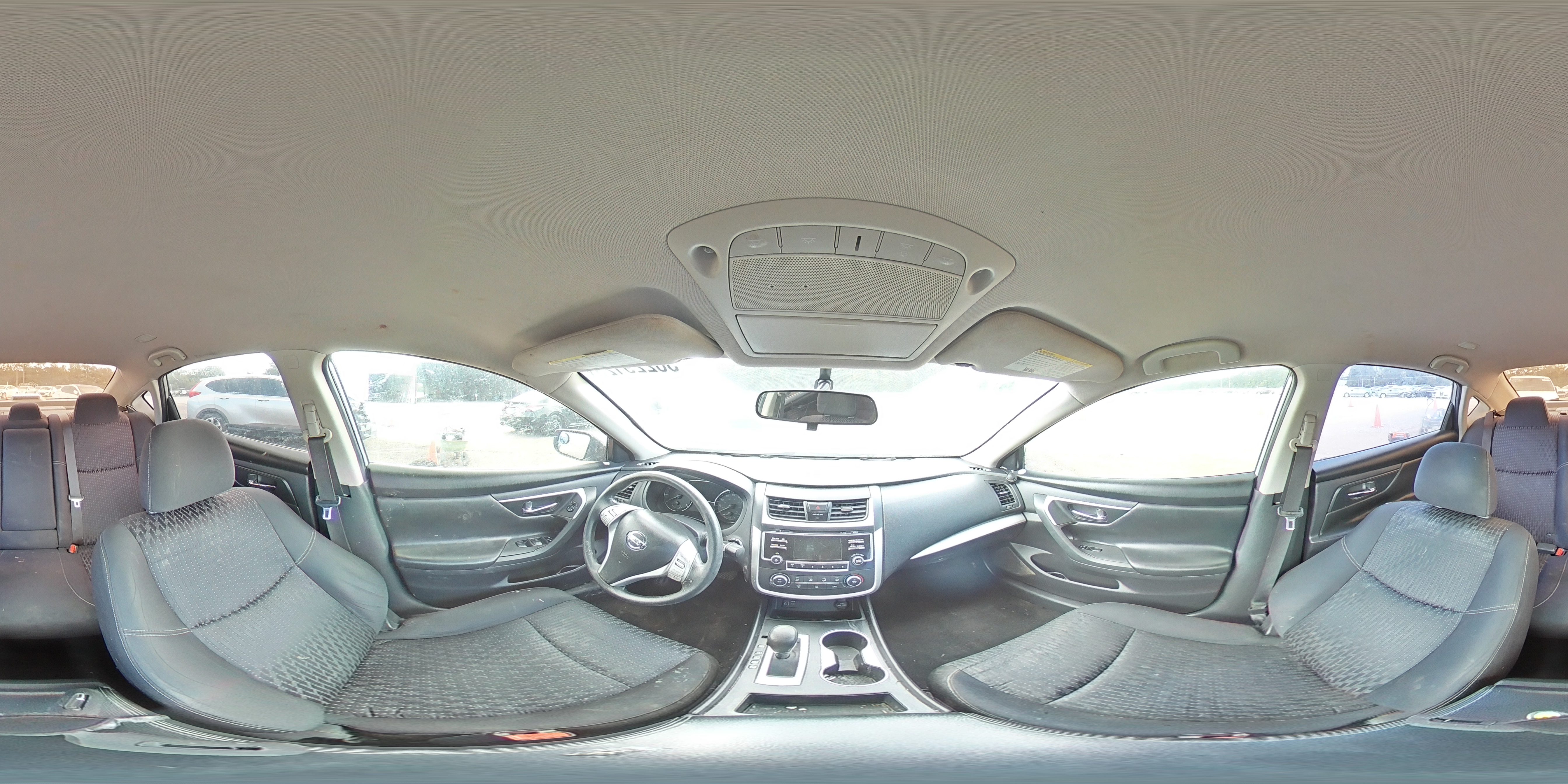 2017 Nissan Altima - Image 13