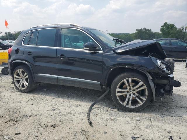  VOLKSWAGEN TIGUAN 2013 Чорний