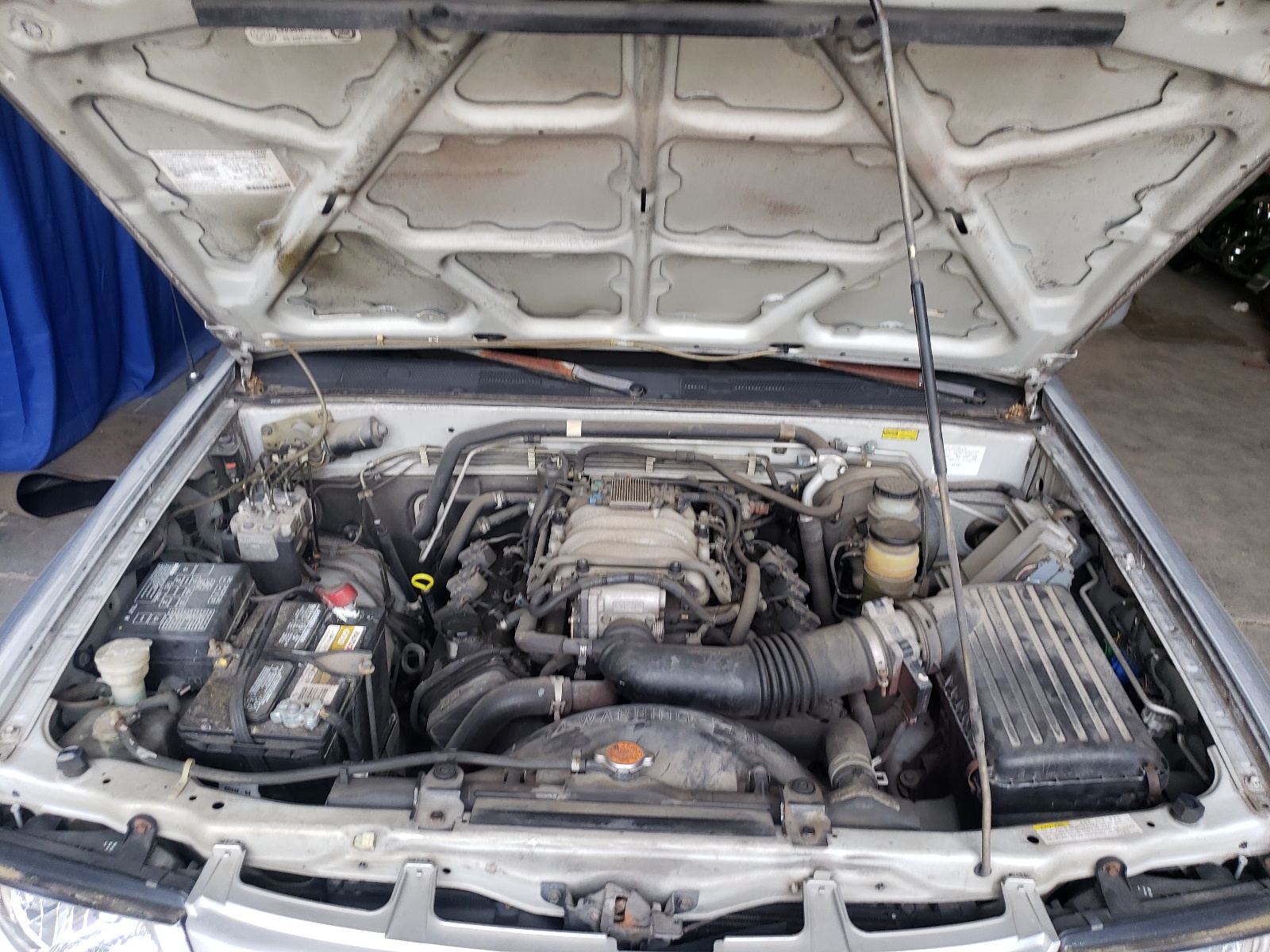 4S6DM58W9Y4414400 2000 Honda Passport Ex