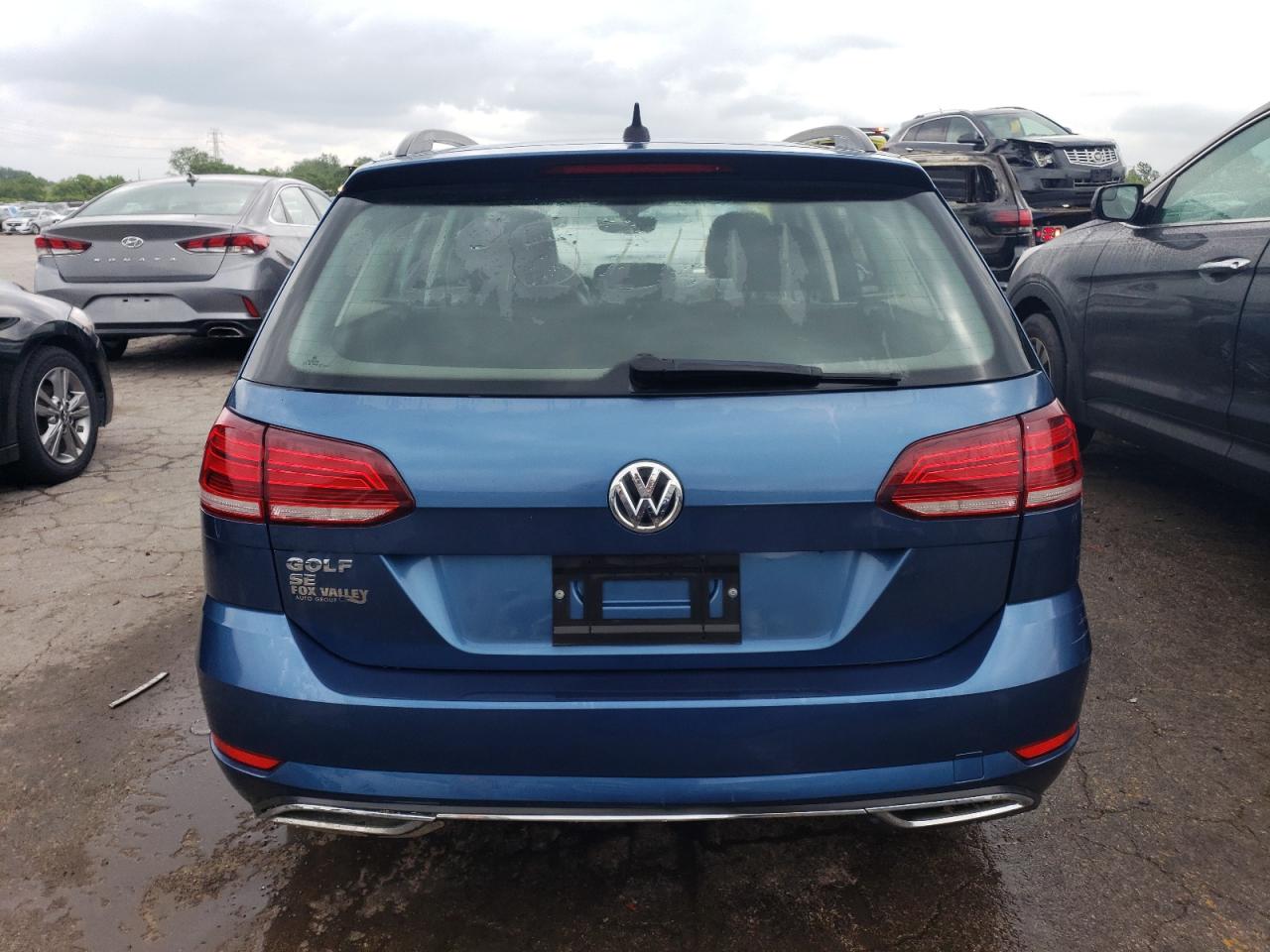 3VWY57AU2KM501645 2019 Volkswagen Golf Sportwagen S