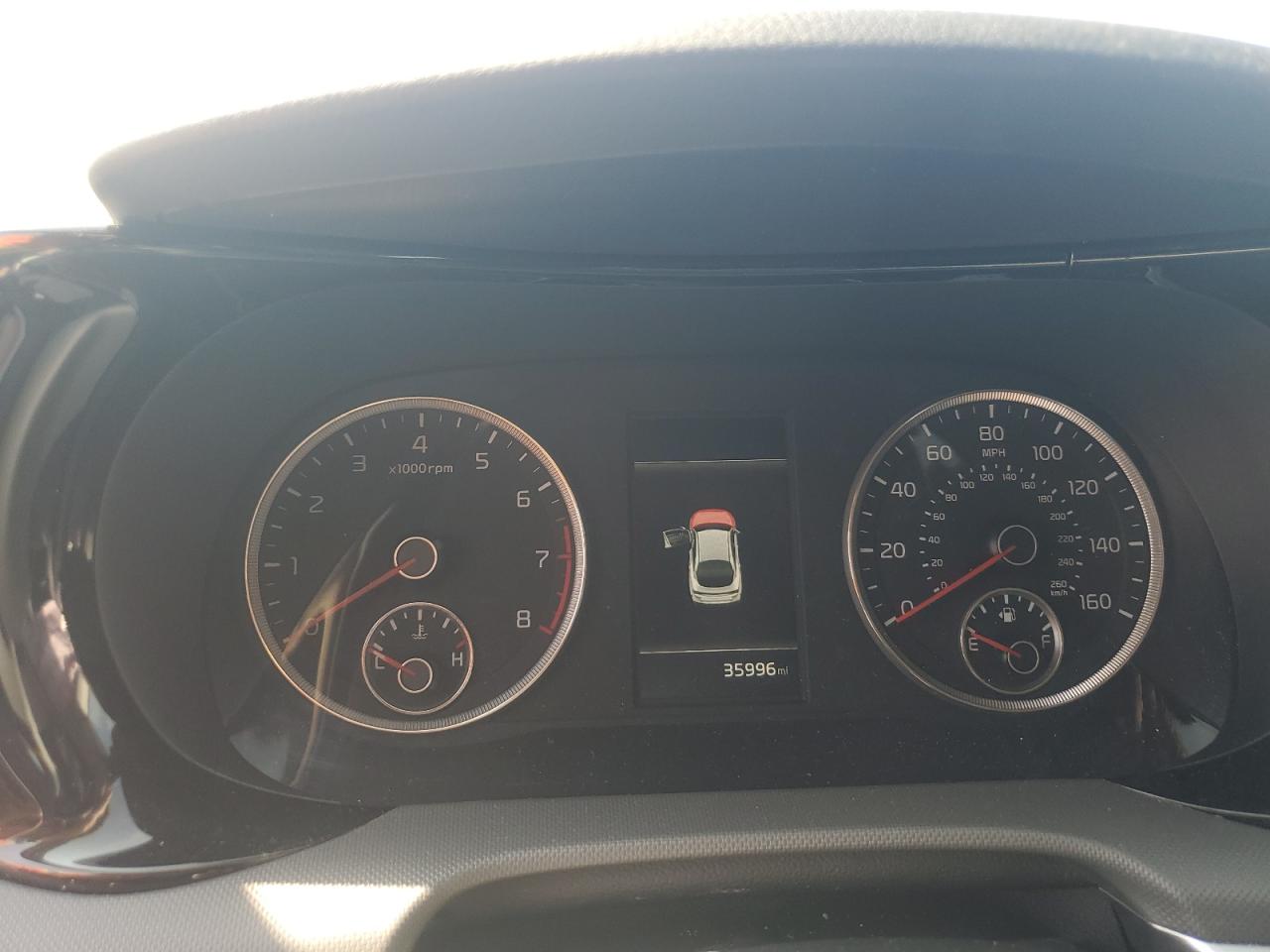 2022 Kia K5 - Image 9
