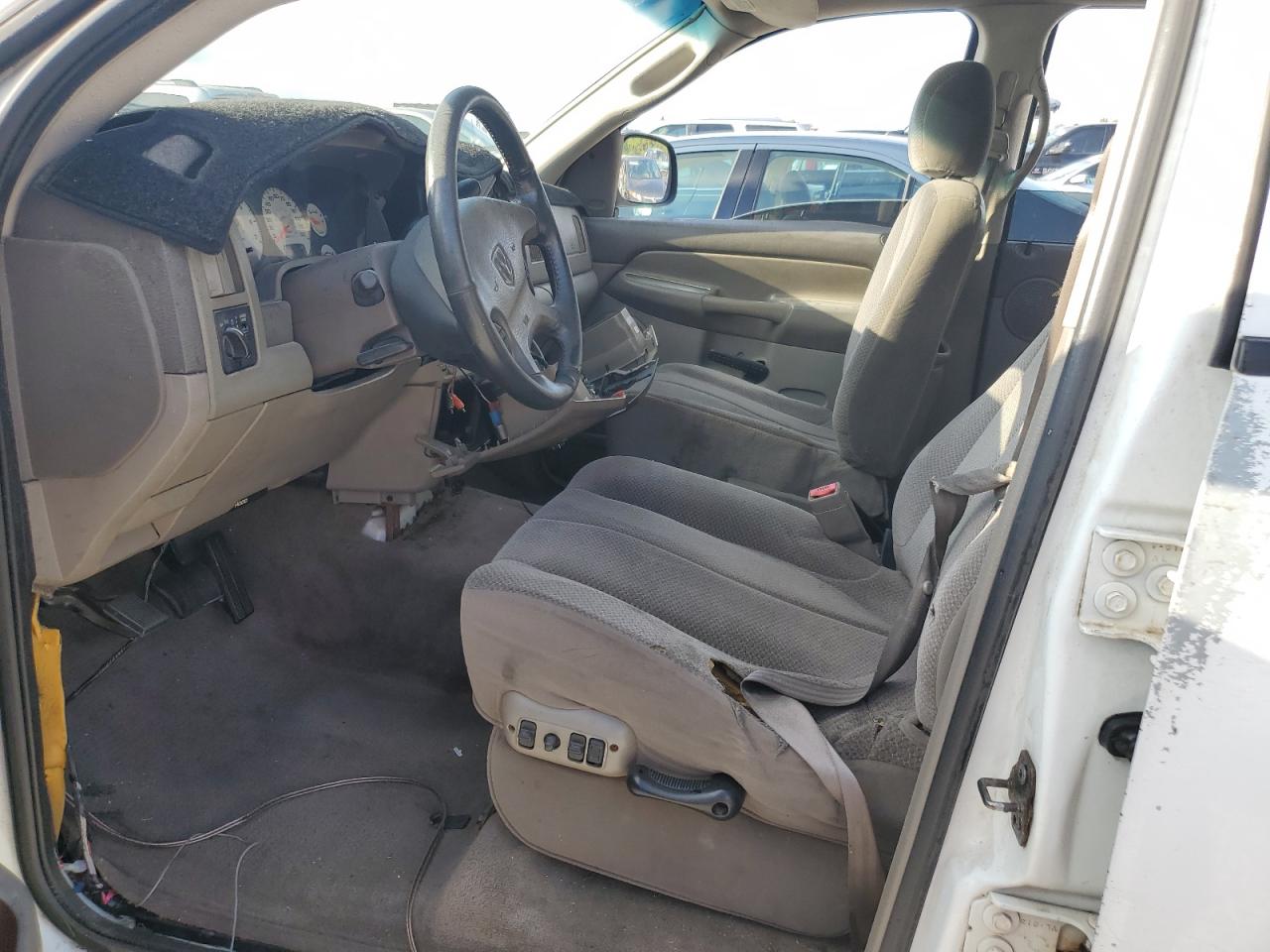 2002 Dodge Ram 1500 VIN: 3D7HA18N32G158097 Lot: 58442363