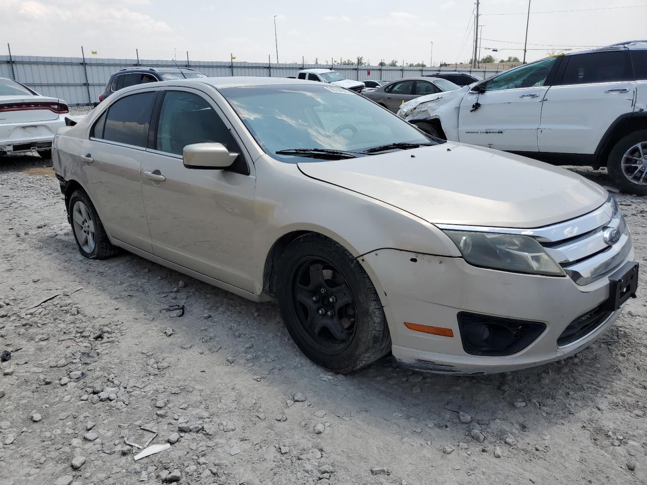 2010 Ford Fusion - Image 4