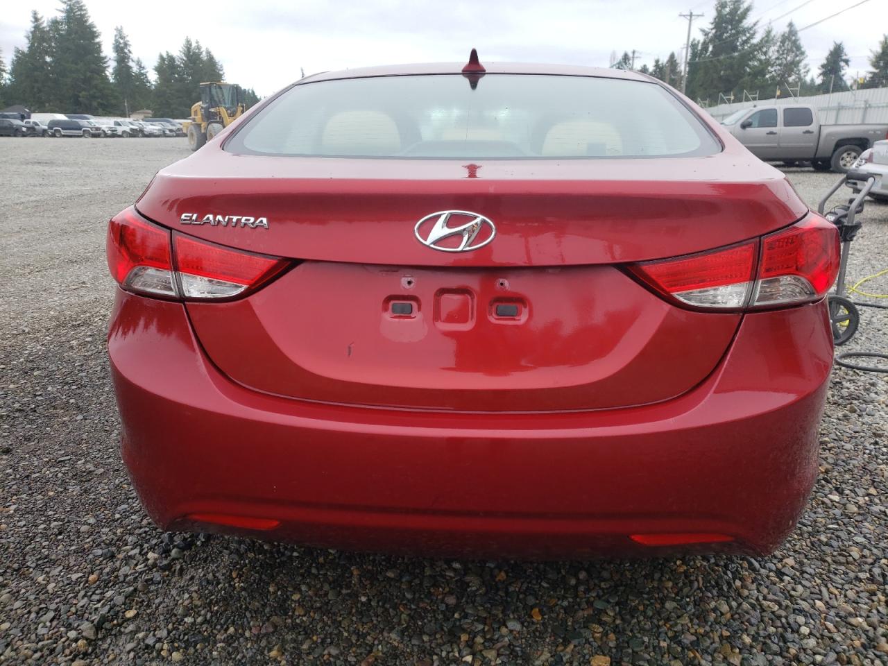 5NPDH4AE5DH343987 2013 Hyundai Elantra Gls