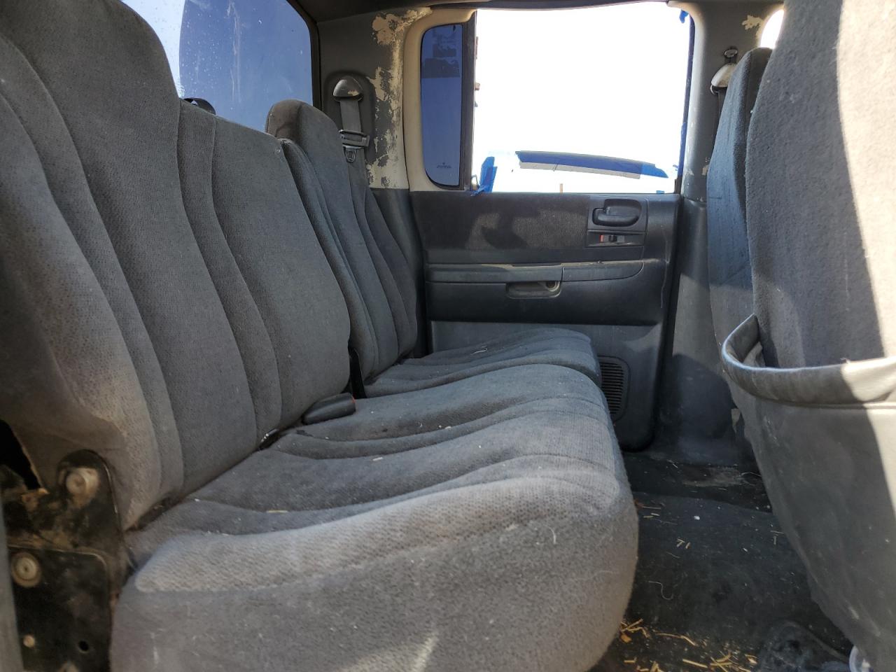 2003 Dodge Dakota Quad Sport VIN: 1D7HL38N03S136851 Lot: 82390723