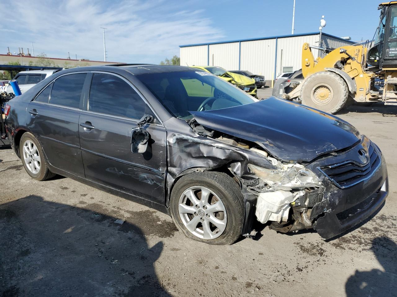 2011 Toyota Camry - Image 4