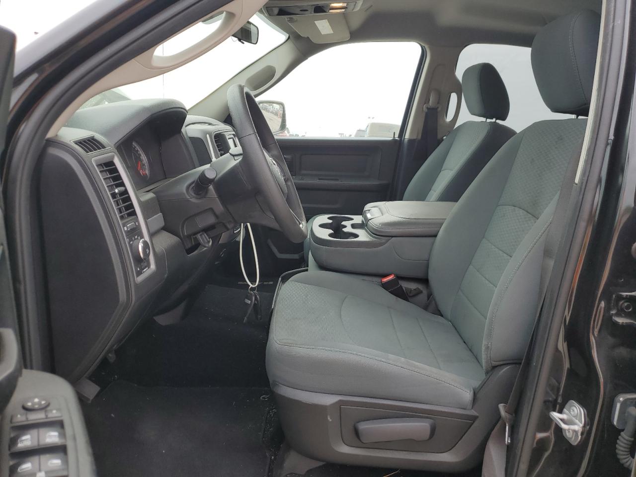 2018 Ram 1500 St VIN: 1C6RR7KT5JS274711 Lot: 57428373