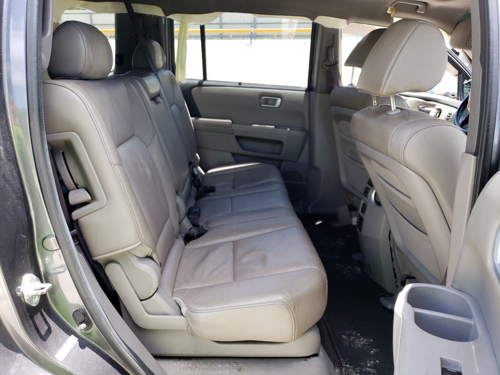 5FNYF4H94AB019083 2010 Honda Pilot Touring