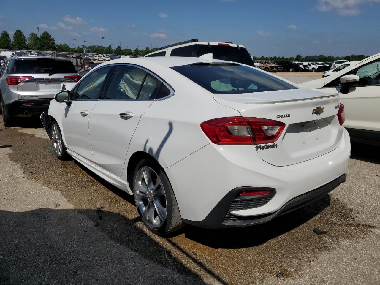 1G1BF5SM2J7189448 2018 Chevrolet Cruze Premier