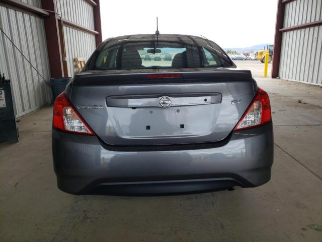  NISSAN VERSA 2019 Сірий