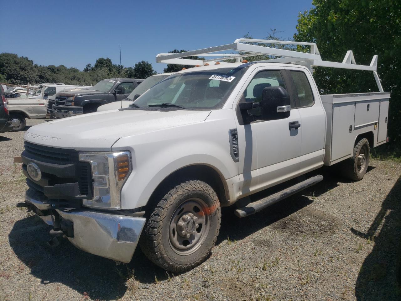 2018 Ford F350 Super Duty for Sale in Antelope, CA - Front End
