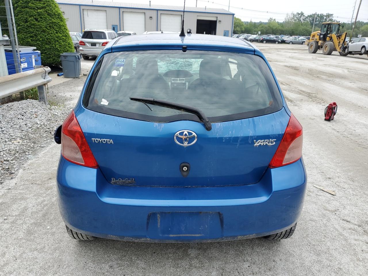 2007 Toyota Yaris VIN: JTDJT923375120881 Lot: 55757343