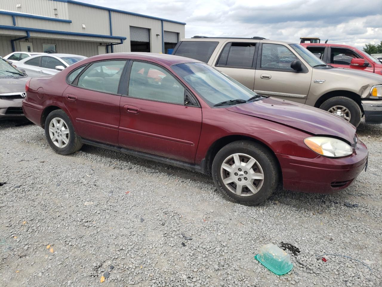 2007 Ford Taurus Se VIN: 1FAFP53U17A103665 Lot: 56463483