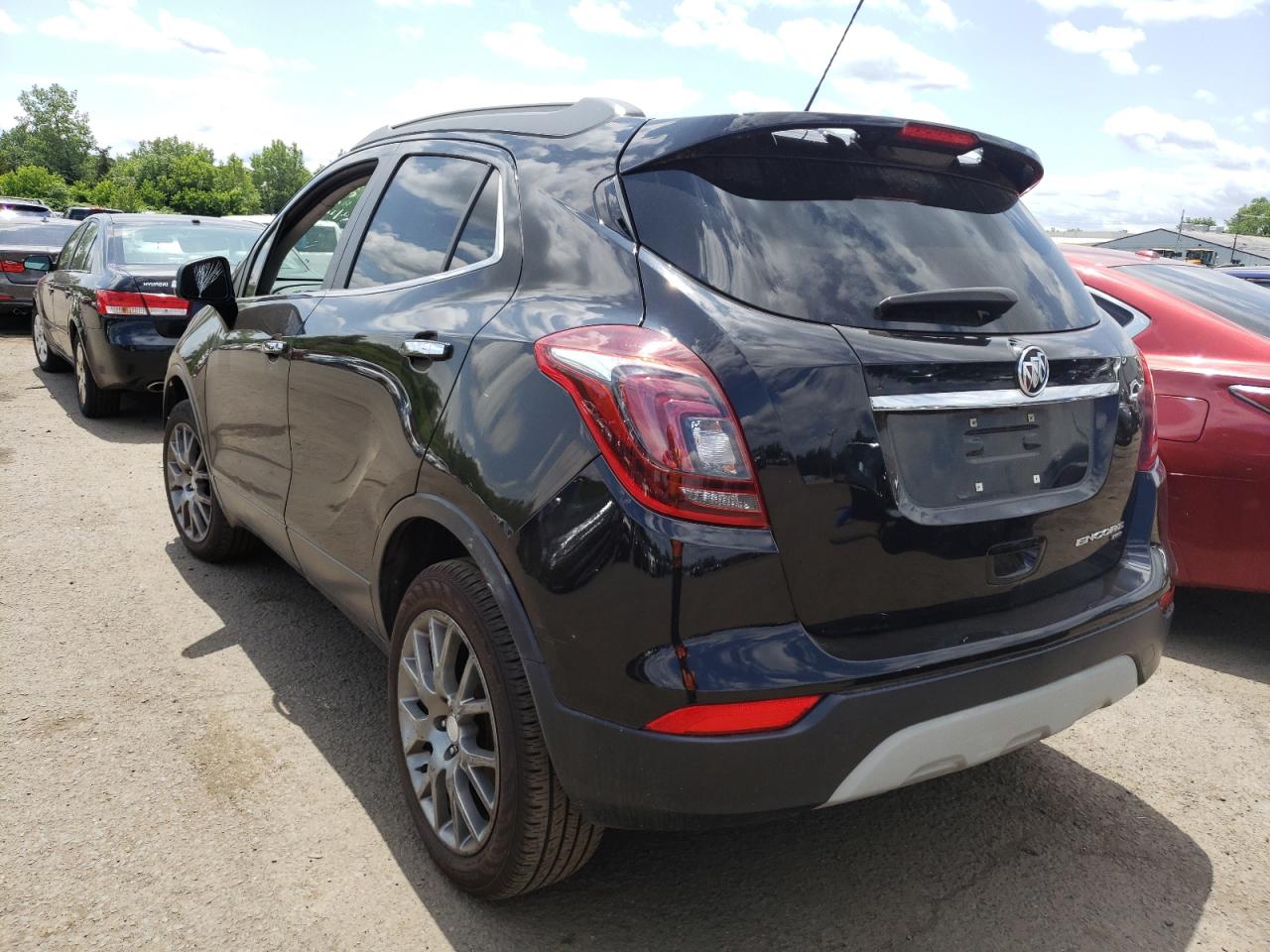 KL4CJ2SB5KB833959 2019 BUICK ENCORE - Image 2