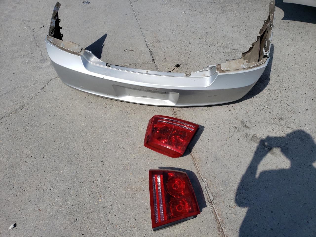 2008 Dodge Charger VIN: 2B3KA43R88H215643 Lot: 51953164