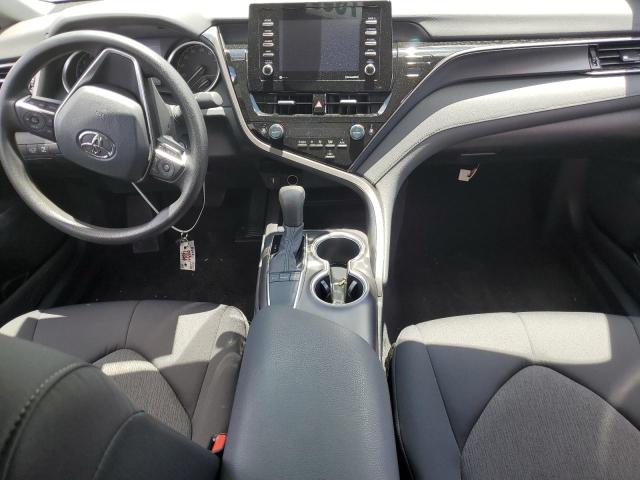  TOYOTA CAMRY 2022 Серебристый