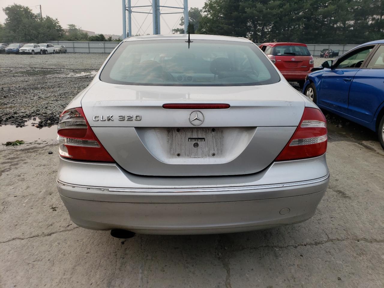 WDBTJ65J74F072751 2004 Mercedes-Benz Clk 320C