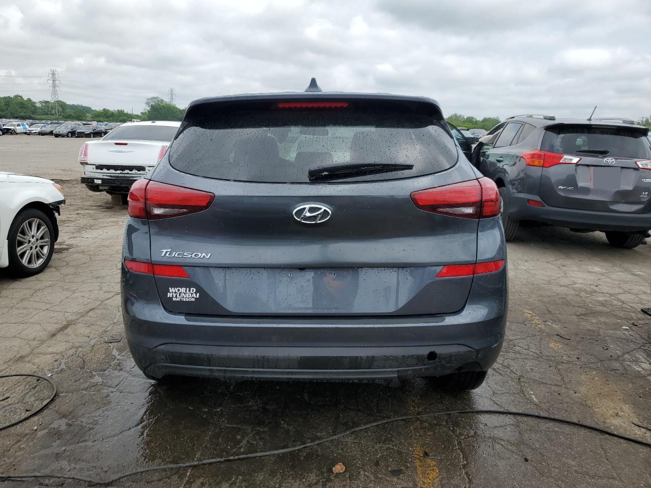 KM8J23A4XMU380556 2021 Hyundai Tucson Se