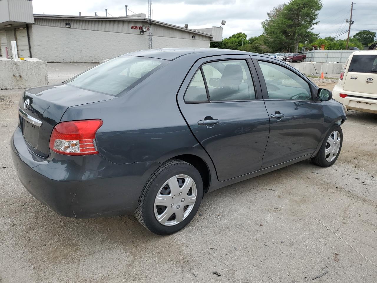 2007 Toyota Yaris - Image 3