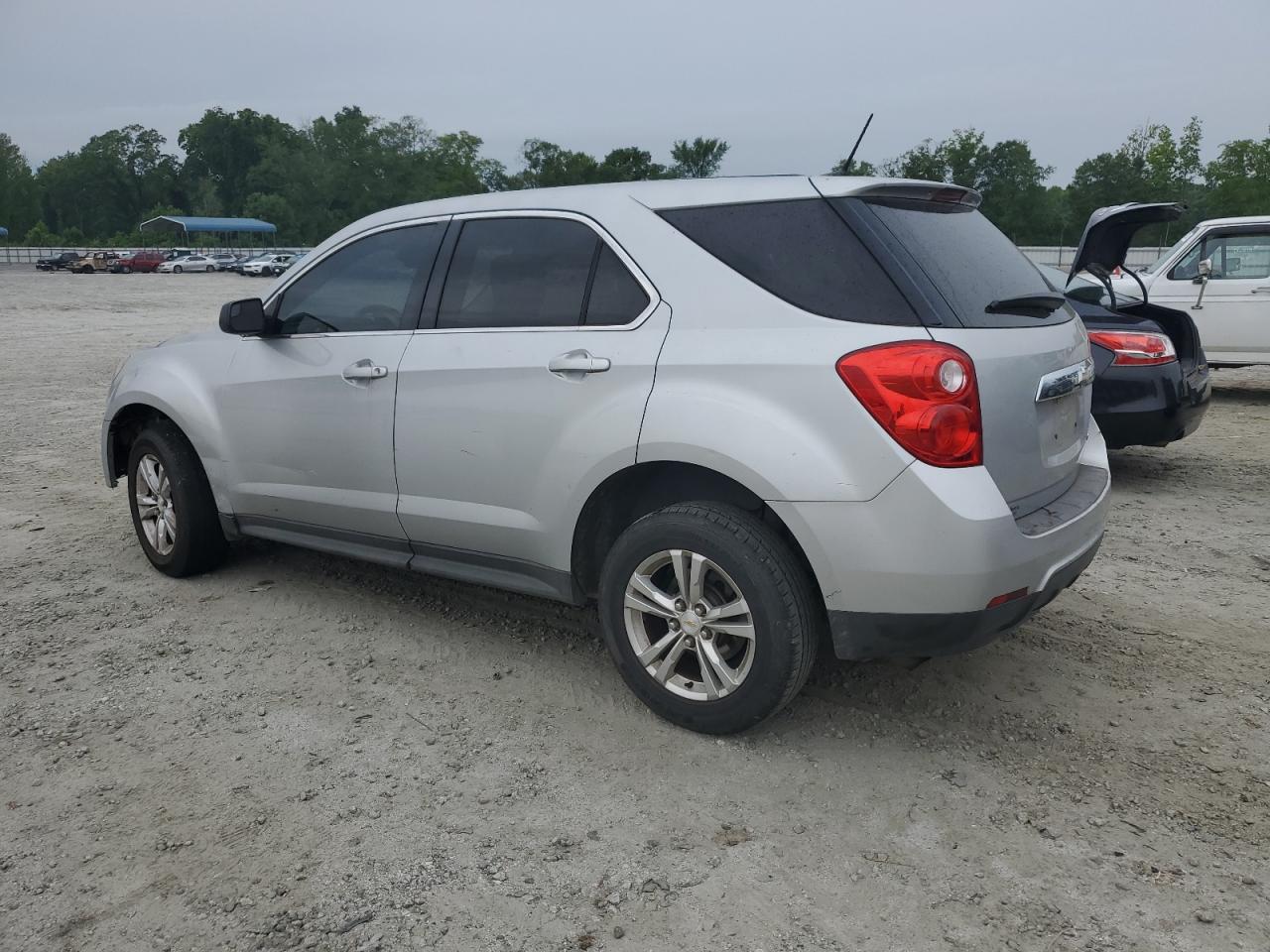 2013 Chevrolet Equinox - Image 2